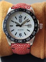Luminox m. Perlmutt-Zifferblatt - wie neu