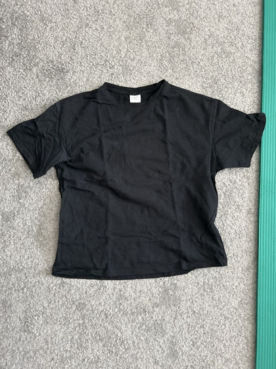 Zara Blouses, T-shirts & Tops: T-Shirt – D'occasion à Kloten par Pc2217