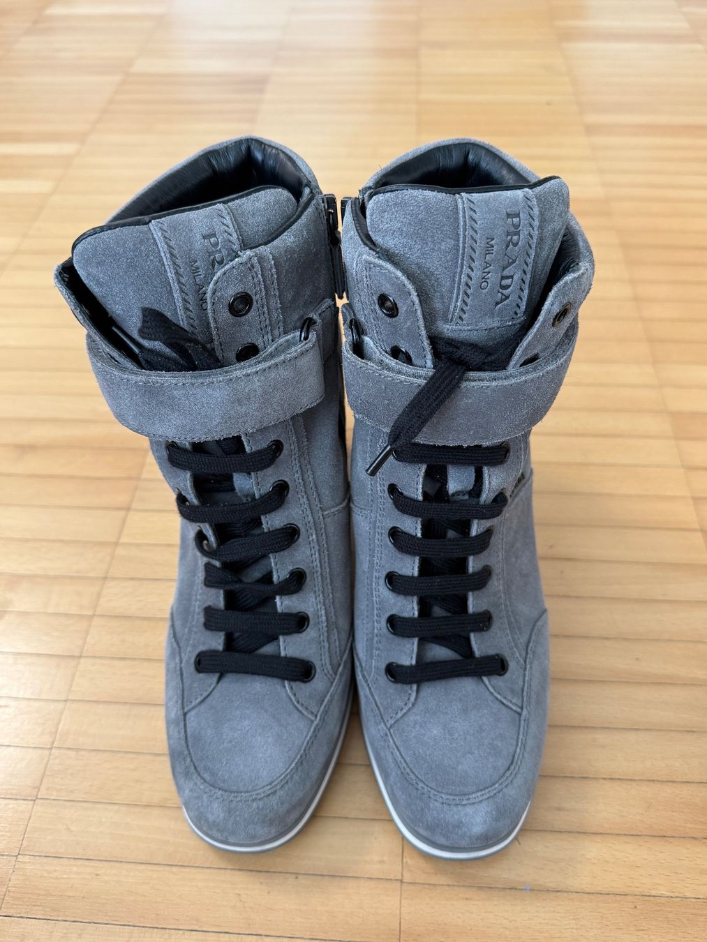 Prada Scarpe da donna: Prada Stiefeletten Damen Gr. 38.5 – Nuovo (secondo la descrizione) da Frauenfeld venduto da LIL_NA 2
