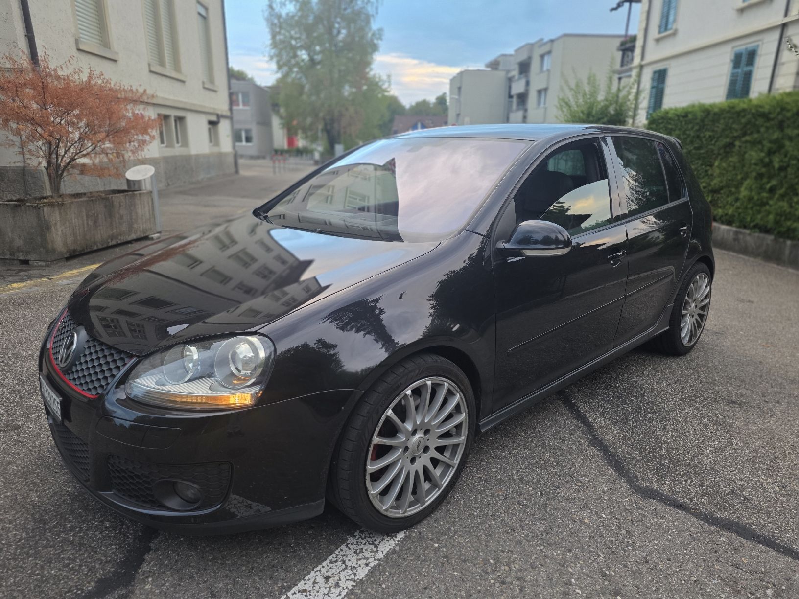 VW Autos: VW Golf V GTI – Gebraucht aus Wetzikon von Noni90