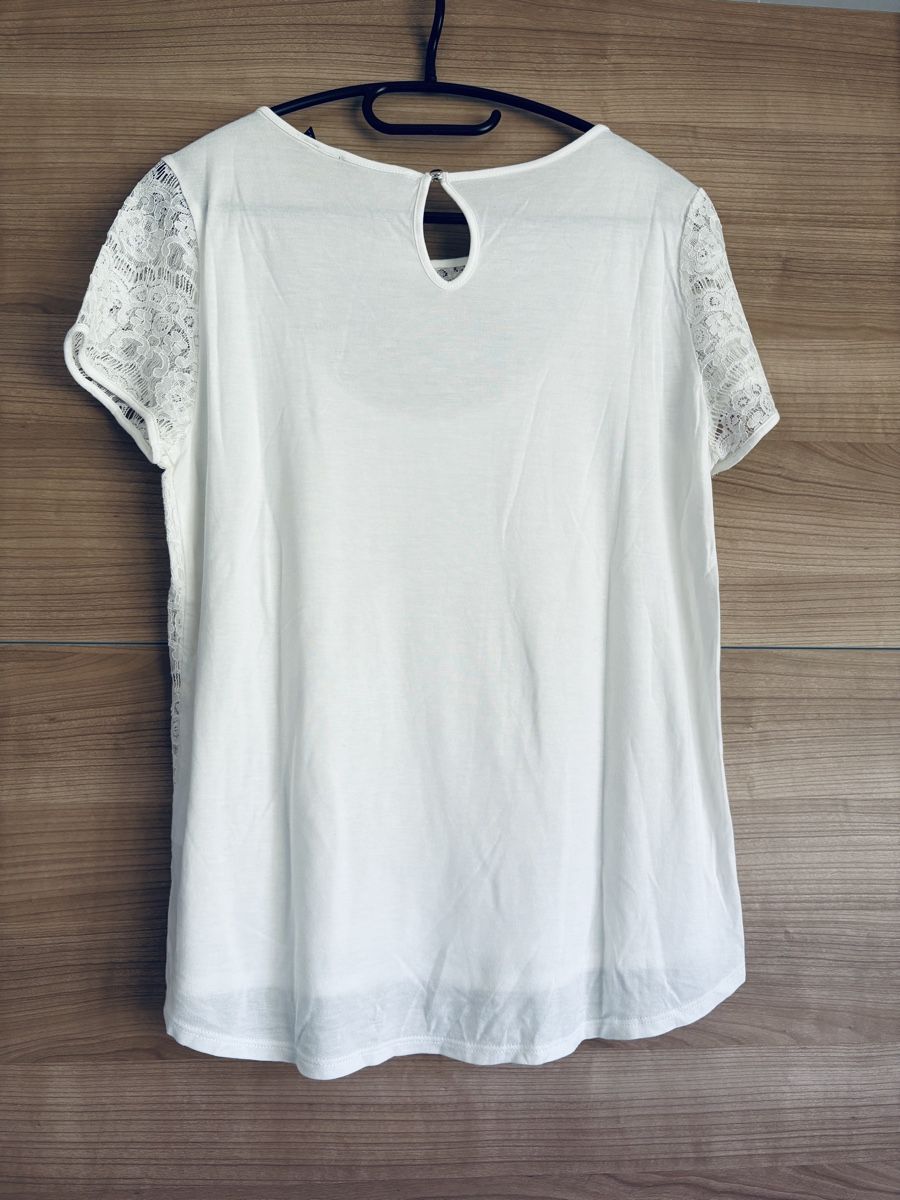 Esprit T-shirt:  Esprit Shirt, weiss Spitze, Grösse M – Nuovo (secondo la descrizione) da Oberengstringen venduto da Marling 2
