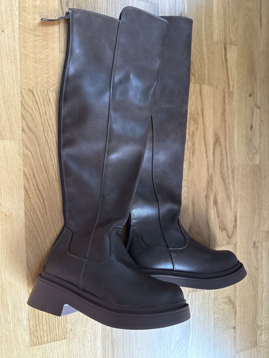 Scarpe da donna: Stiefel – Nuovo (secondo la descrizione) da Kriens venduto da g_b_mk7j