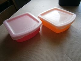 Tupperware 2 Stück mit Deckel