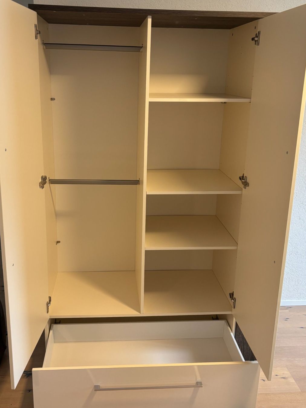 Paidi Armadi: Kleiderschrank von Paidi – Usato da Wahlendorf venduto da Irba 1