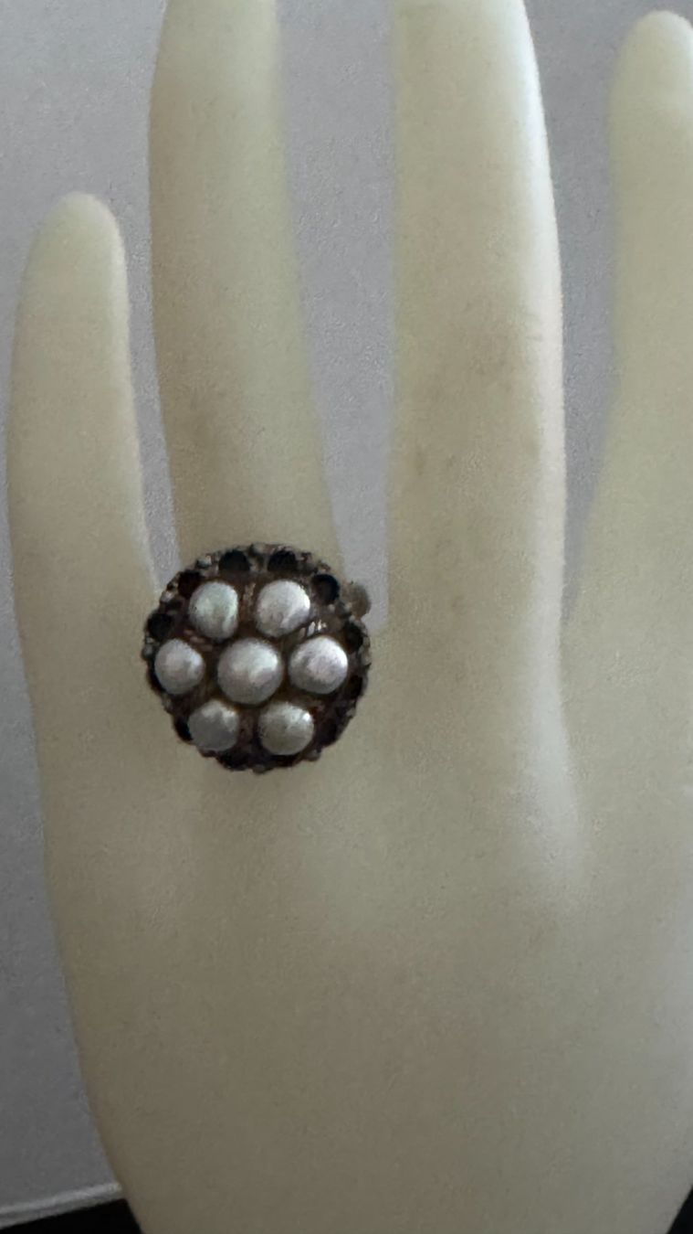 Anelli: Antiker Silberring Muschelkernperlen – Usato da Muttenz venduto da einfach-schoen 1