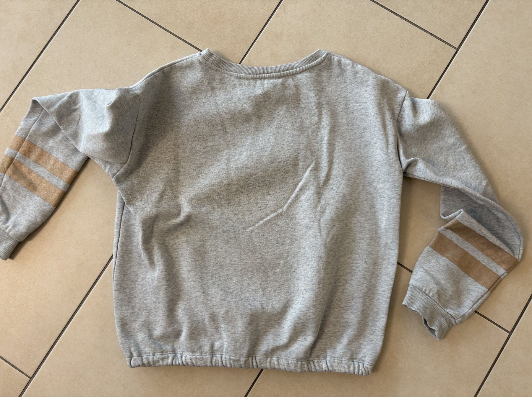 Pullover & Sweatshirts: Pullover – Gebraucht aus Küssnacht am Rigi von icbicb 3