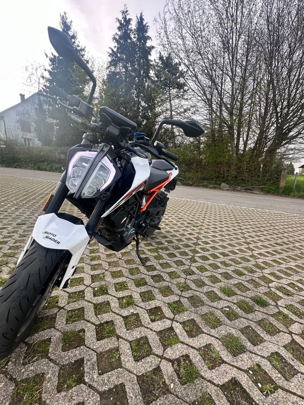 KTM Strada: KTM Duke 125 ABS – Usato da Spreitenbach venduto da Liddelfoot 2
