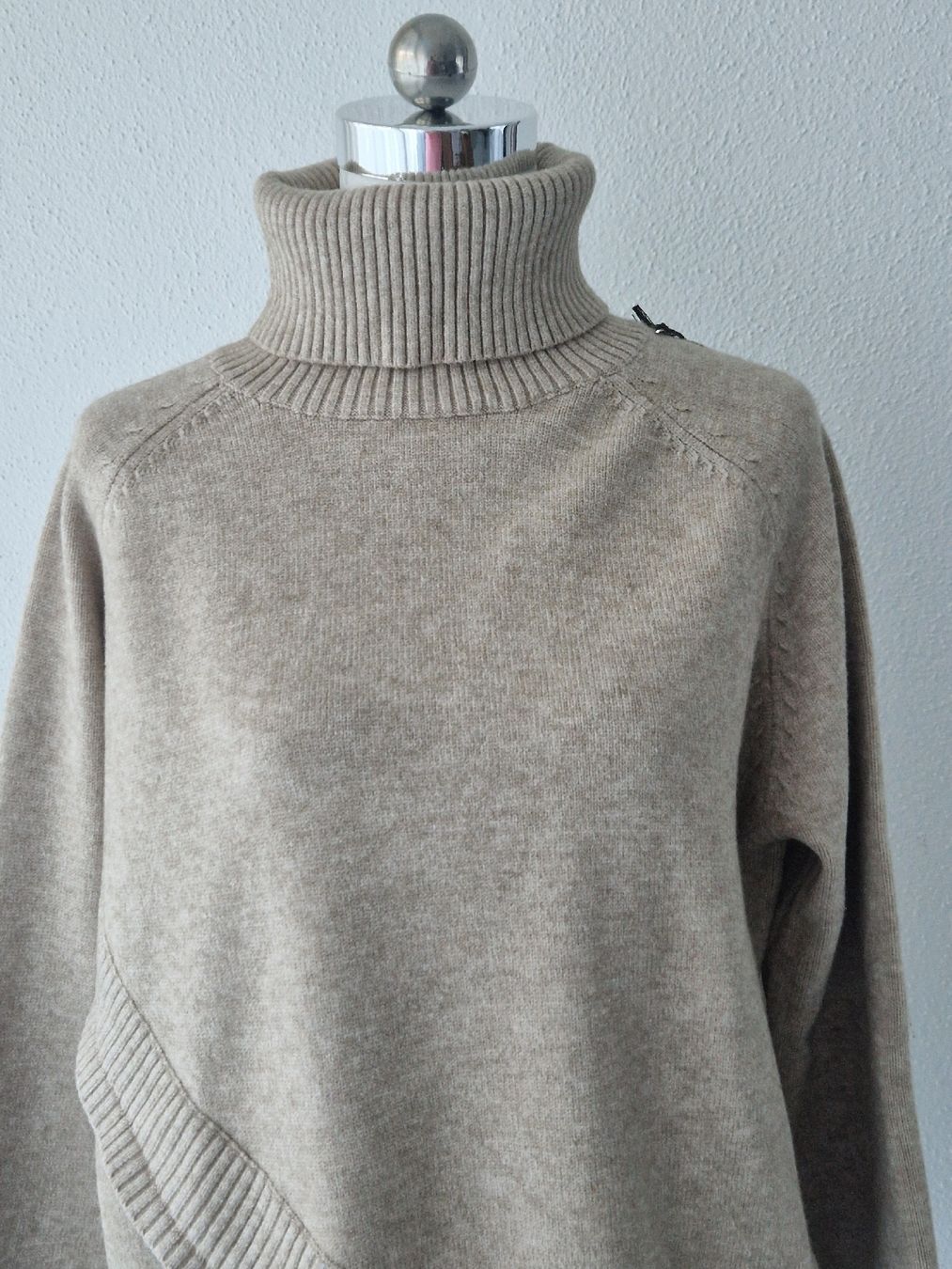 Pulls & Sweat-shirts: PULLOVER EN VISCOSE CHAUDE NOUVEAUTÉ  – Neuf avec emballage d'origine à Camorino par JPHANDMADE1 2