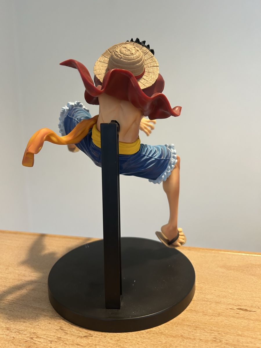 Tutte le decorazioni: Figurine Luffy – Usato da Sonceboz-Sombeval venduto da Australia010 2