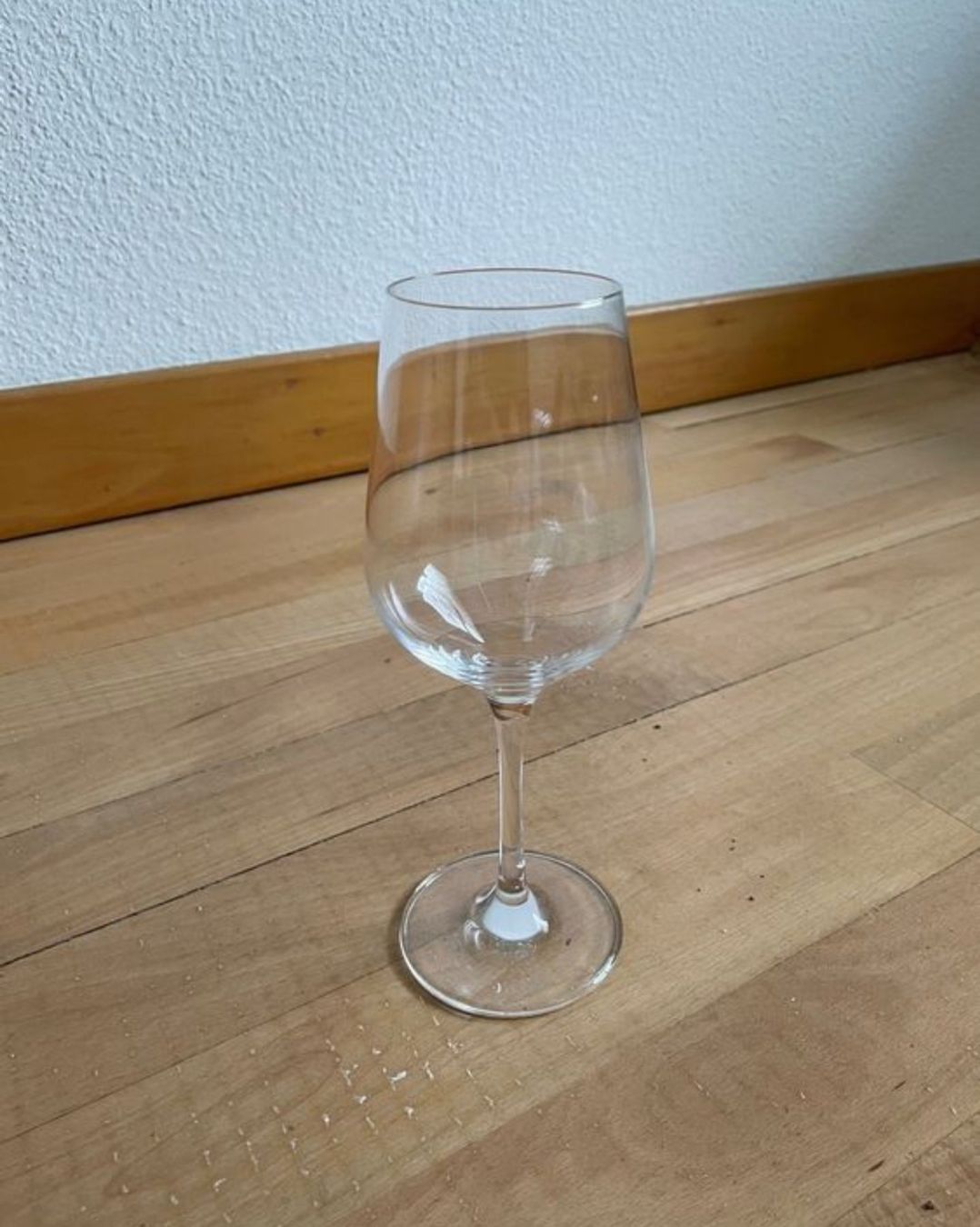 Bicchieri: 6 Weisswein Gläser  klassische form – Usato da Zürich venduto da sapta15
