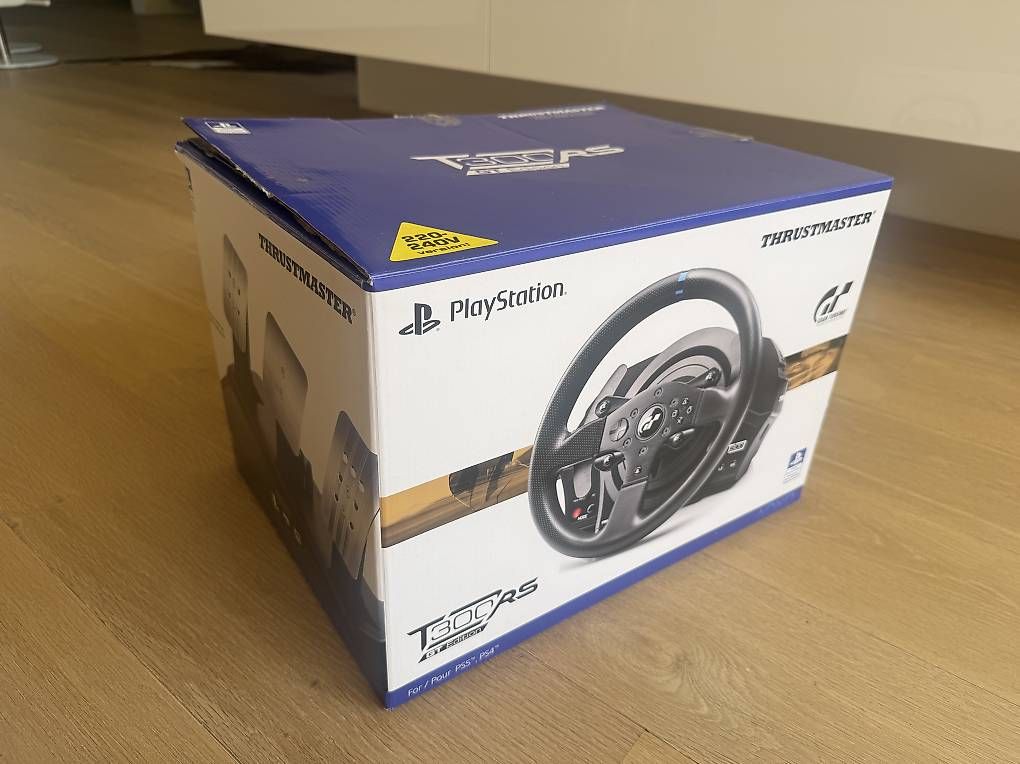 Controller: Thrustmaater T300 RS GT – Usato da Merlischachen venduto da Jamie-Tristan 3