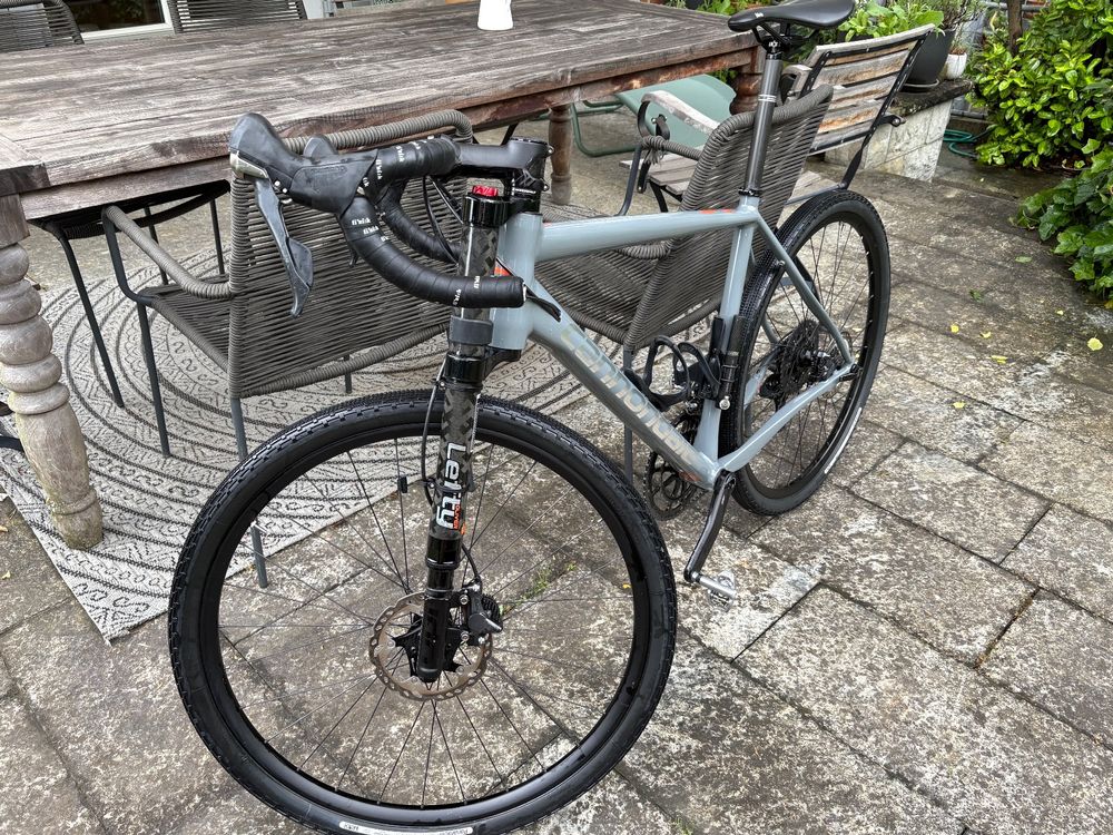 Cannondale Gravel Bike grau mit Rahmenriss (Defekt) in Liestal für CHF ...