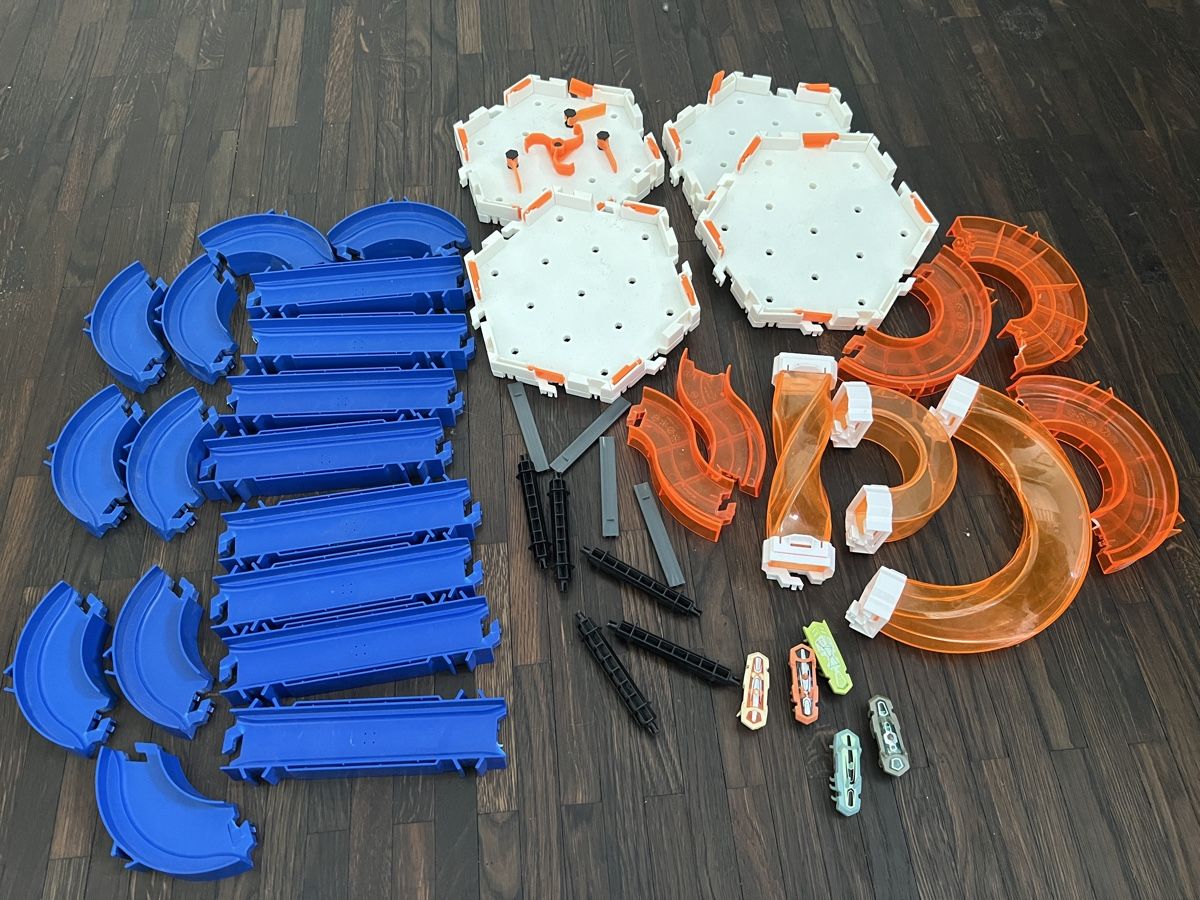 Circuits: Hexbug Kakerlake Rennbahn – D'occasion à luzern par Sim1