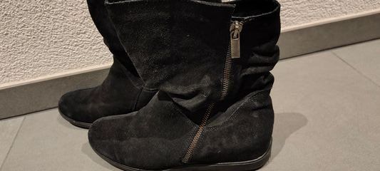 Scarpe da donna: Wildlederstiefel Gr. 38 – Usato da Oberhofen AG venduto da iitf2020