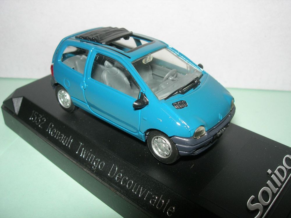 OPO 10 Voiture Miniature 1:43 Renault Twingo Noir – Modèle De Collection En Métal Sous Boîte Renault Officielle