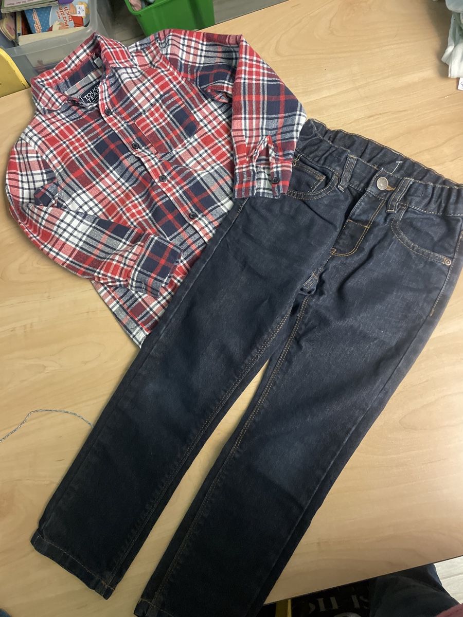 C&A Lotti & Set di vestiti: Cooles C&A KleiderSet Gr.116 – Usato da Obergerlafingen venduto da cabo4