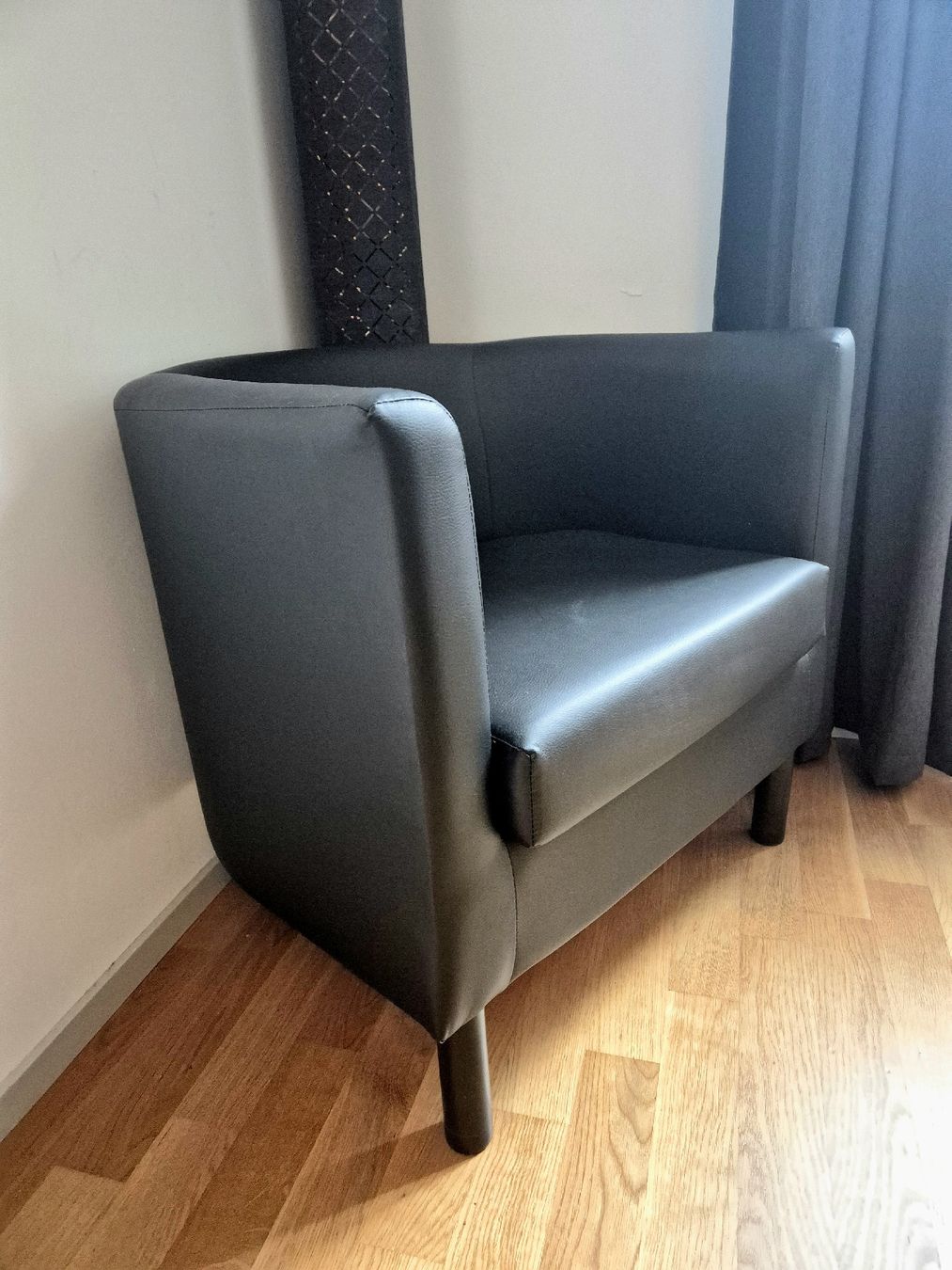Ikea Fauteuils: Ikea Sessel Kunstleder Schwarz  – D'occasion à Luzern par bam_qr5p 2