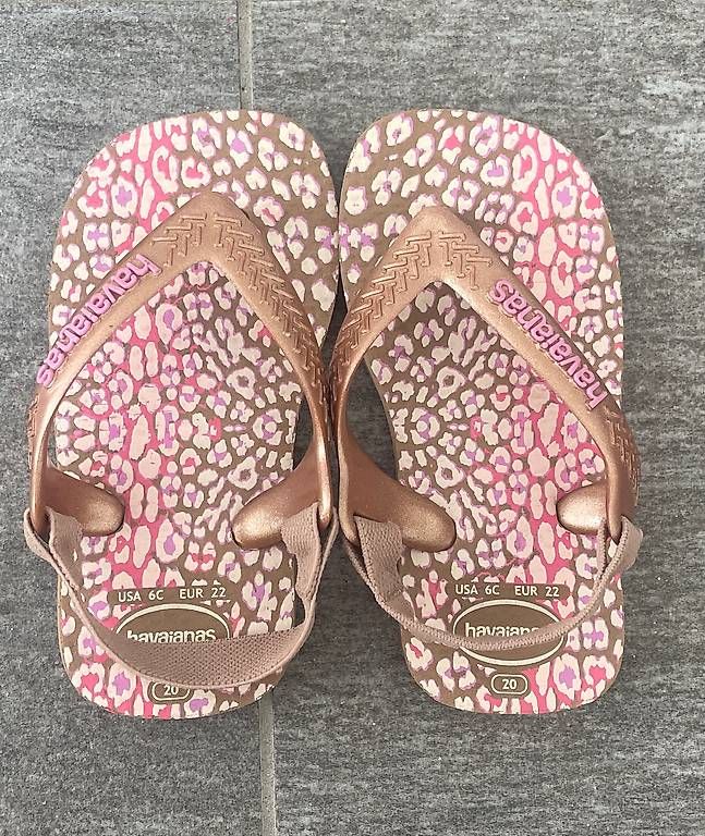 Scarpe per ragazze: Sandali Havaianas - Taglia 22 – Usato da Cugnasco venduto da lua_xv76 1