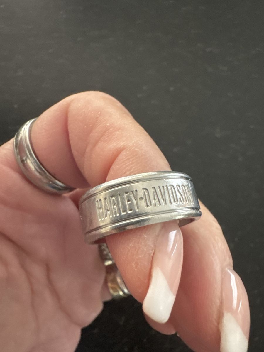 Harley-Davidson Bagues: Harley Davidson Ring – Neuf avec emballage d'origine à Seewen SO par Muggi3