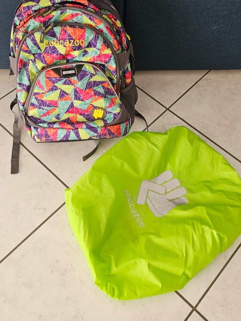 Coocazoo Zaini: COOCAZOO Schulrucksack mit Regenschutz – Usato da Geuensee venduto da JeMaUrPe 5