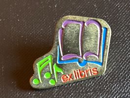 Pin Exkibris