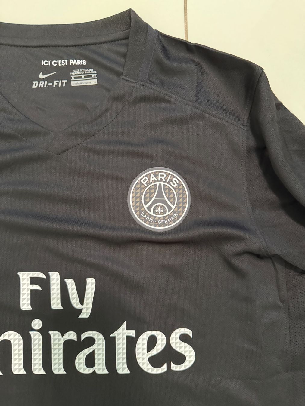 Nike Canottiere & Pantaloni: PSG Ibrahimovic Trikot Grösse S – Nuovo (secondo la descrizione) da Frenkendorf venduto da fab_r7dr 1