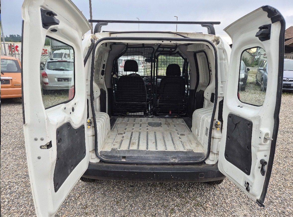 Fiat Autos: Fiat Fiorino – D'occasion à Unterkulm par UsefulGoodsHub 8