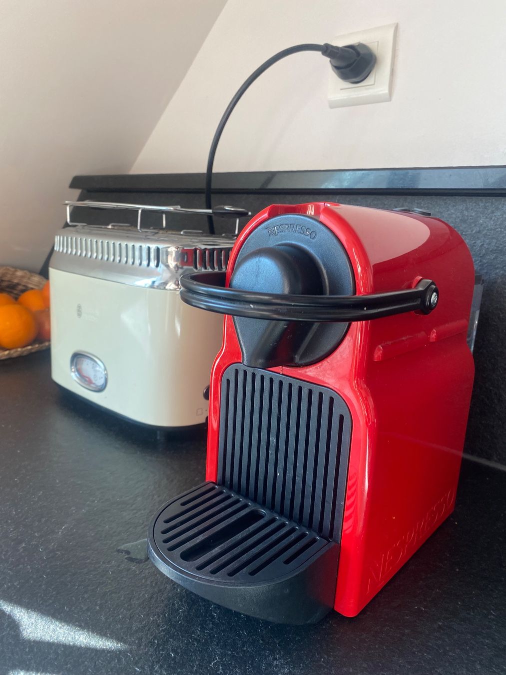 Macchine per caffè & Macchine per espresso: TX155 Inissia Nespresso Machine – Usato da Allschwil venduto da mer_lw8n