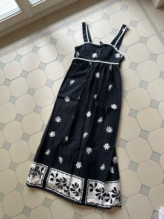 Zara Kleid Schwarz