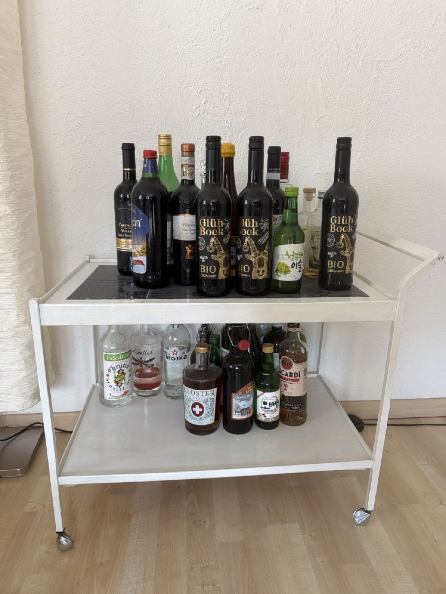 Bevande alcoliche: Alcohol, wine, drinks – Usato da St. Gallen. venduto da mat_9qfd