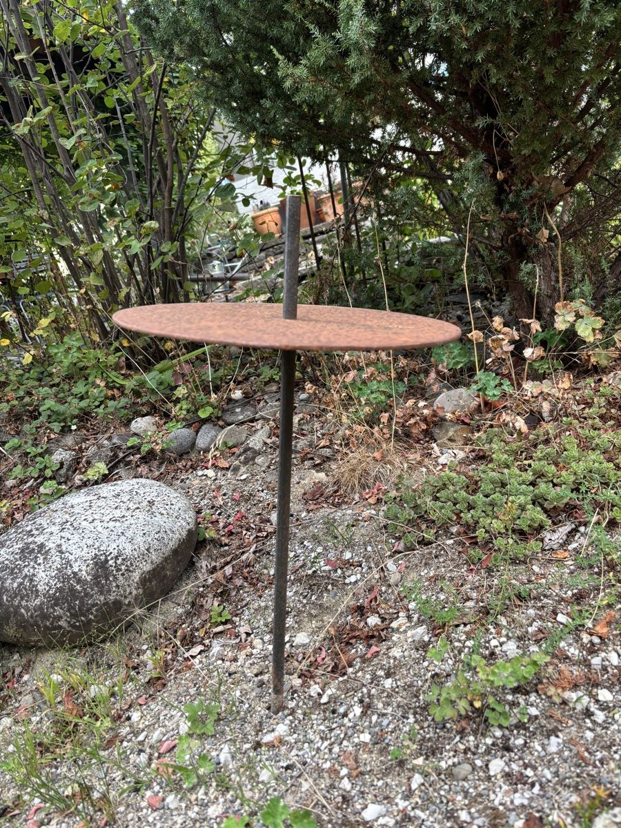 Alle Dekorationen: Tischchen/Eisenstecker selbstgebaut – Gebraucht aus Thun von Kerolein