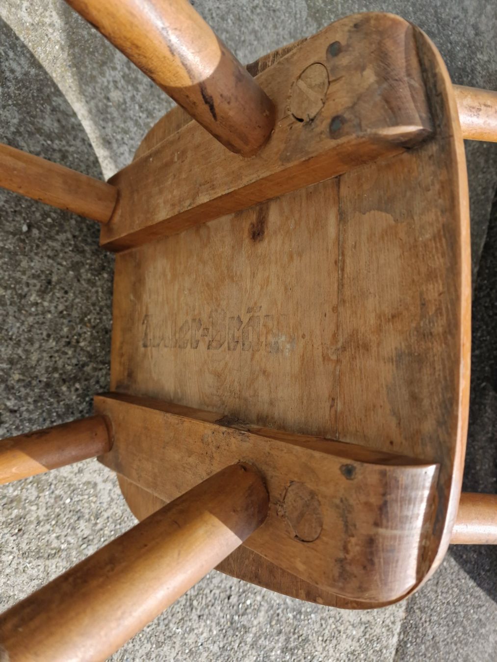 Chaises: Alter Beizenstuhl – D'occasion à Hallau par CHACLA 2