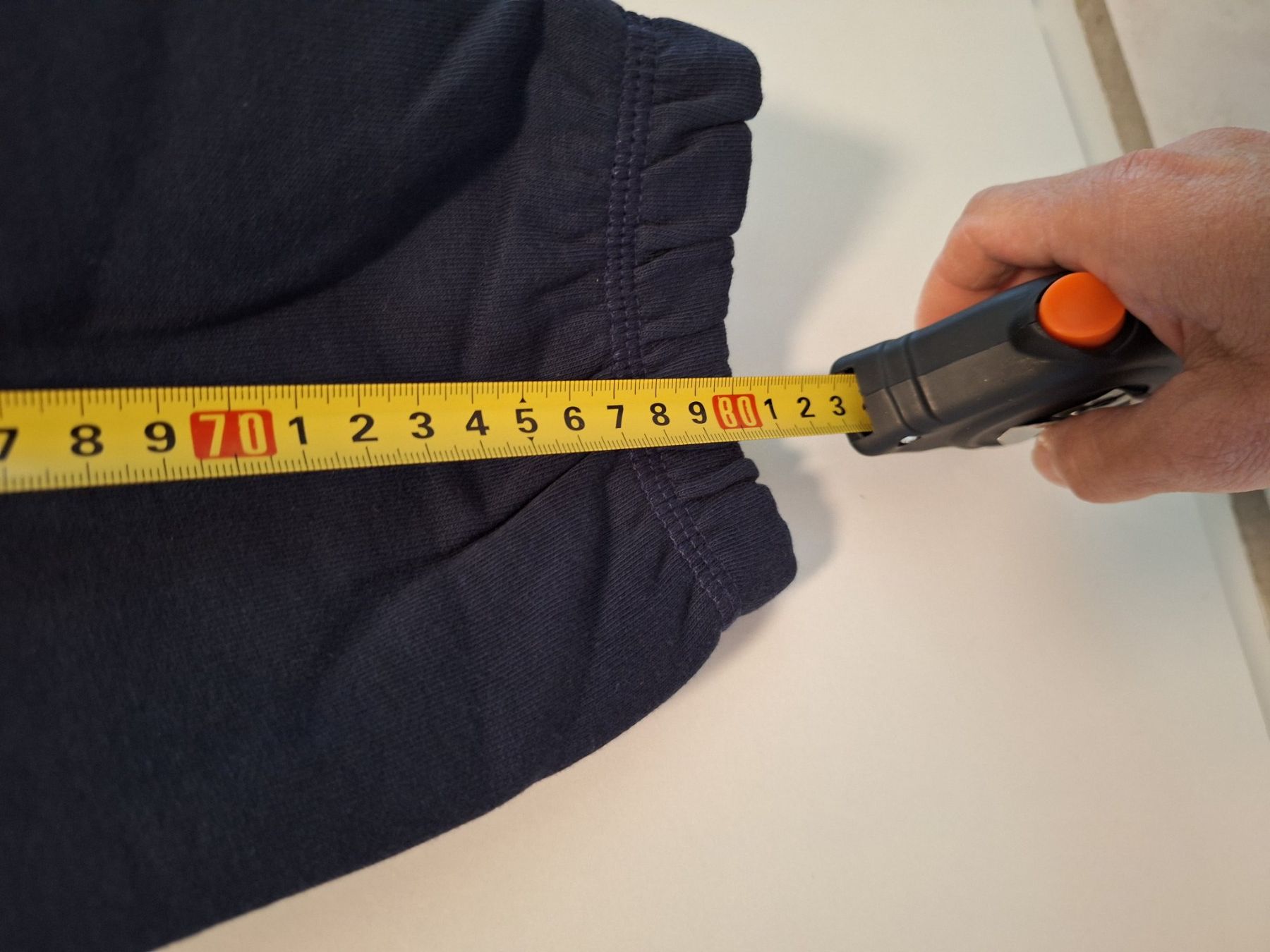 Pantaloni: Trainerhose,, Gr. 122/128, Neu mit Etikett – Nuovo e nell'imballaggio originale da Biberist venduto da rospel 3