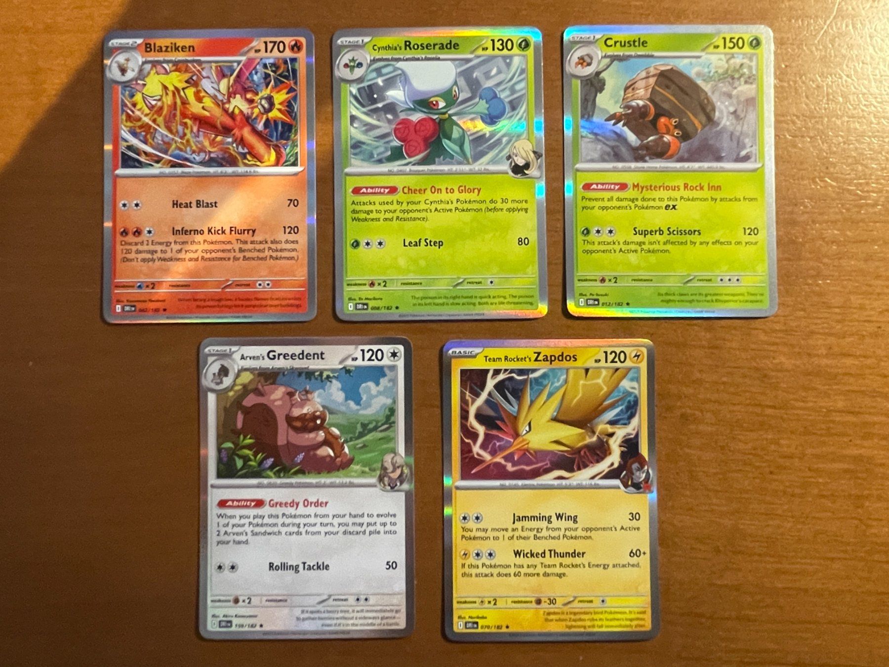 Pokémon Carte collezionabili: Pokemon Holo Karten Set (Versand gratis) – Nuovo (secondo la descrizione) da Chur venduto da Angerson