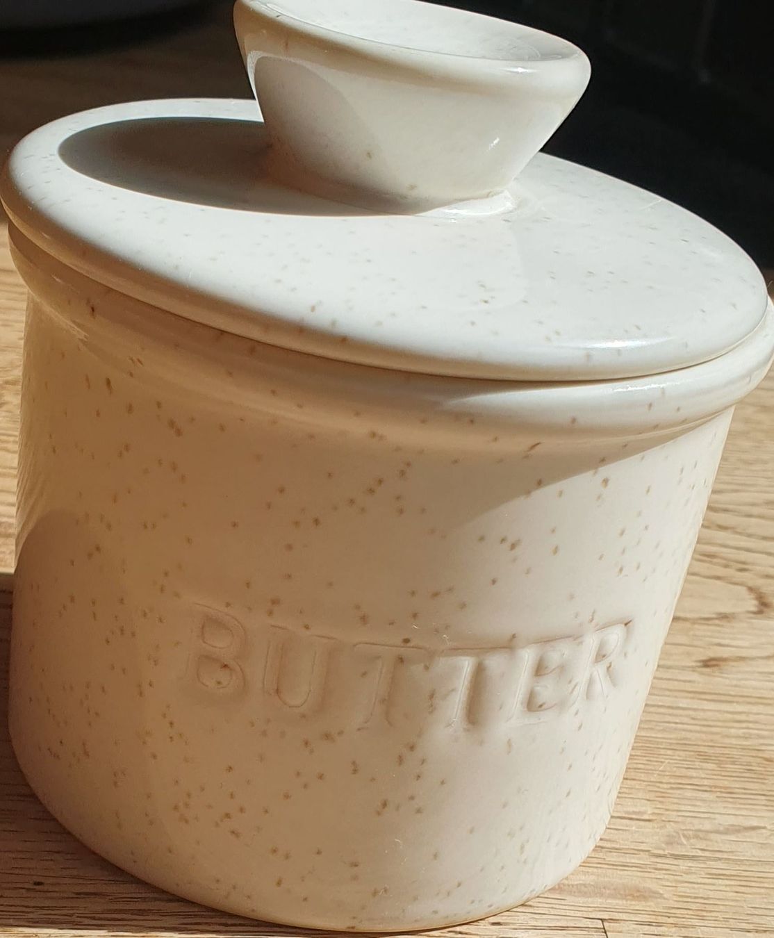 Autre vaisselle: Butter dish beige – D'occasion à Sirnach par eftix