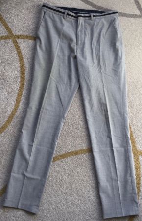 HELLGRAUE SLIM FIT C&A HERRENHOSE GR.48 VISKOSE UNGEBÜGELT