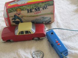 Spielzeug Auto BMW 1500 Ferbedinung Batterie Blech Vintage