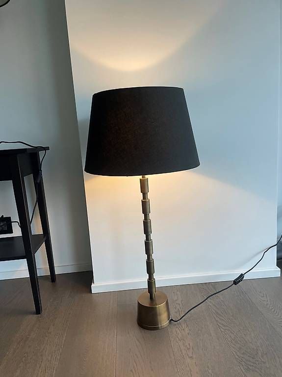 Lampade: 2 eleganti lampade da comodino  – Usato da Baden venduto da Gaivlis 1