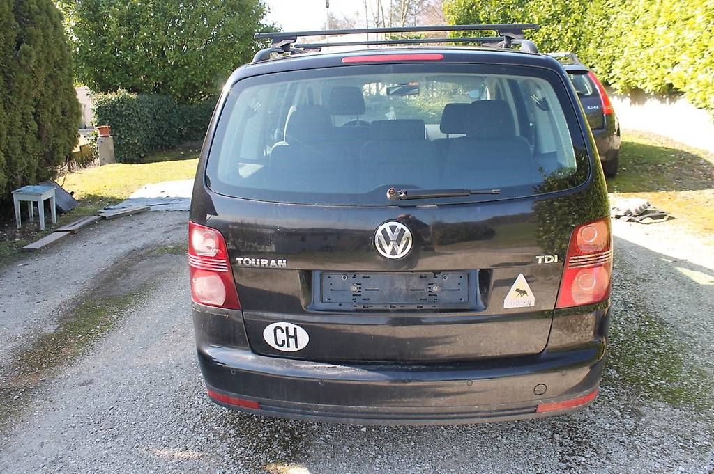 VW Automobili: VW Touran 1.9 TDI  Export – Usato da Oftringen venduto da ryisbaee 2