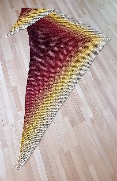 Foulard & Sciarpe: Dreiecktuch Handmade – Usato da Brittnau venduto da MS62 2