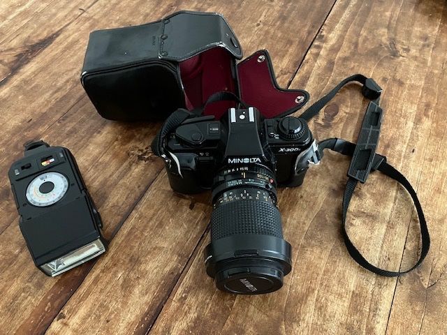 Minolta Kamera: Minolta X-300s – Gebraucht aus Bern von estandina 1