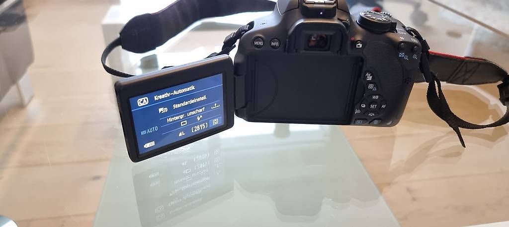 Fotocamera: Canon EOS D700 Kamera Set – Usato da Roggliswil venduto da peterg93 3