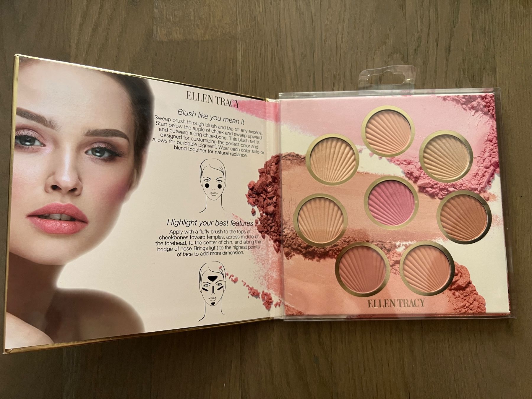 Make-up: Ellen Tracy Blush & Highlighter Palette – Nuovo e nell'imballaggio originale da Kriens venduto da Krienserin_T 1