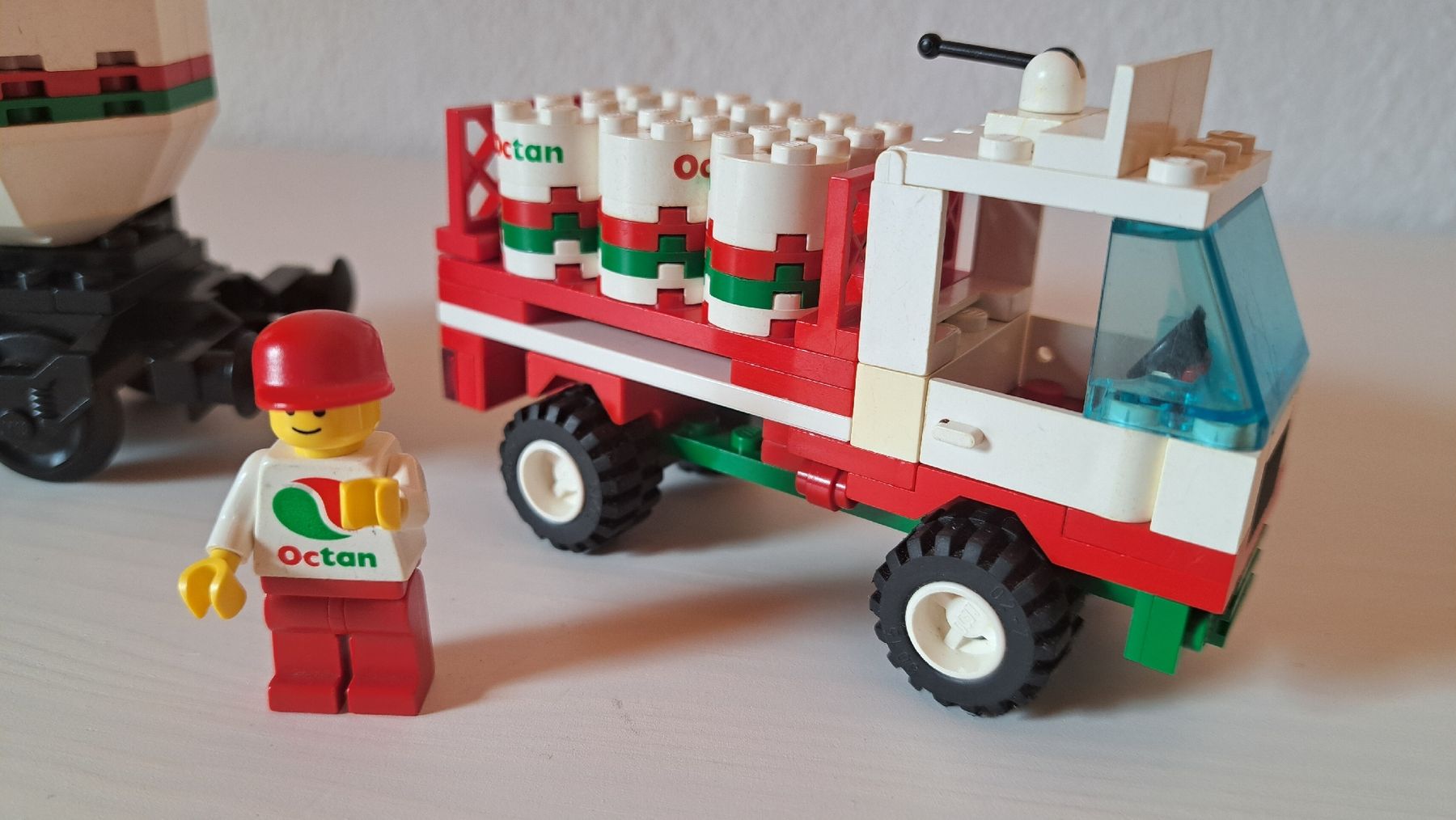 Lego Spielzeuge: Lego 4537 Octan  – Gebraucht aus Lommiswil von han_w5t6 1