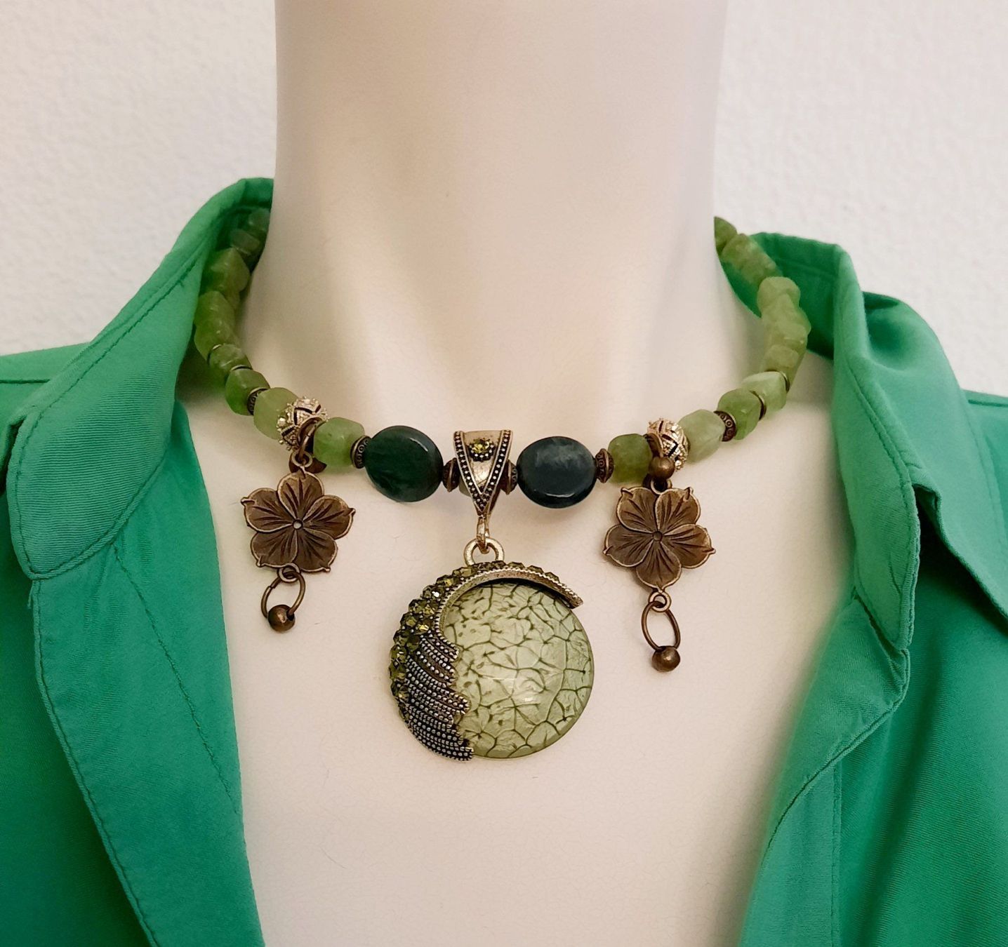 Ketten: Choker mit Peridot. – Neu und originalverpackt aus Oberglatt ZH von nat_c6k7 3