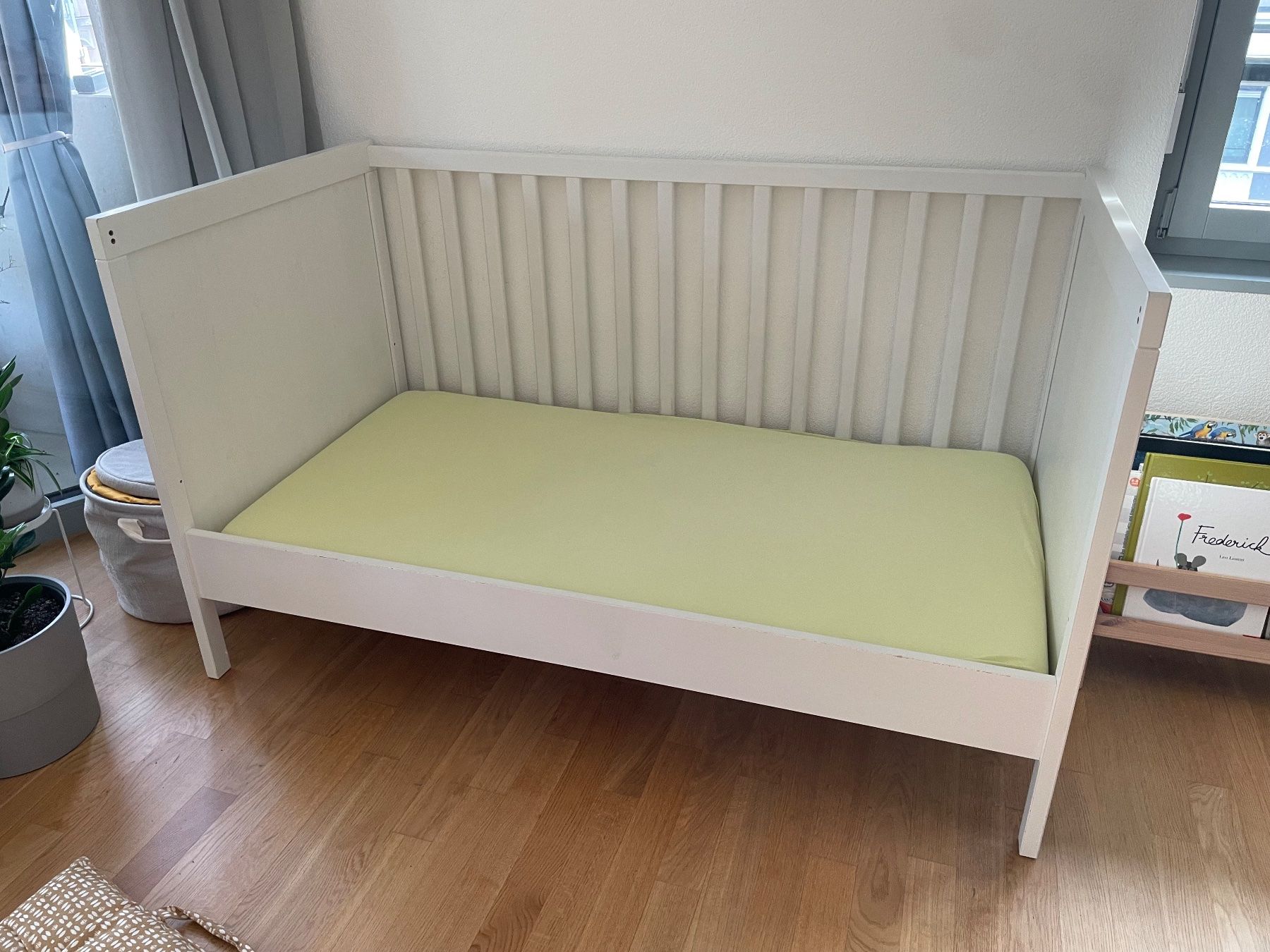 Ikea Betten: Kinderbett Weiss – Gebraucht aus ZÜRICH von l_m_m 1