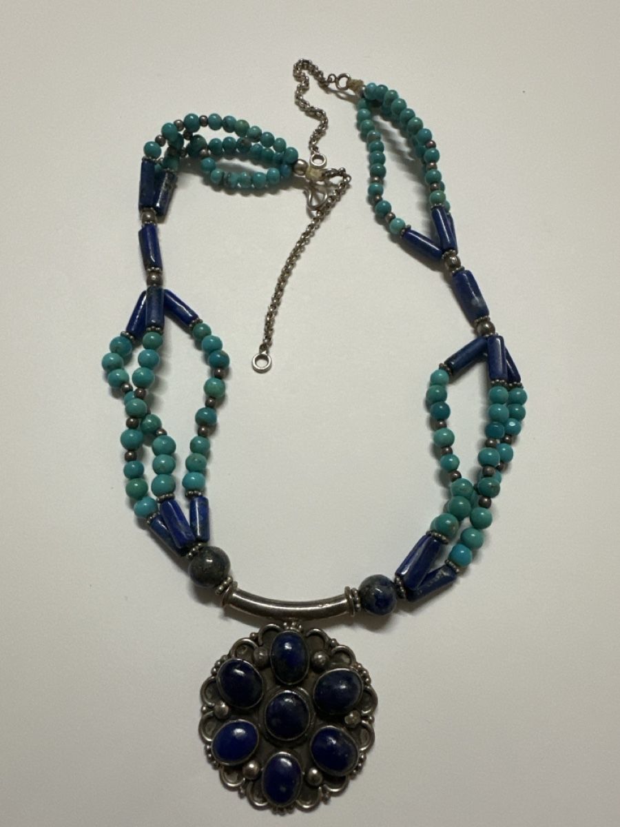 Catenine: Collier argent avec Pierre – Usato da Montreux venduto da Pipo7878