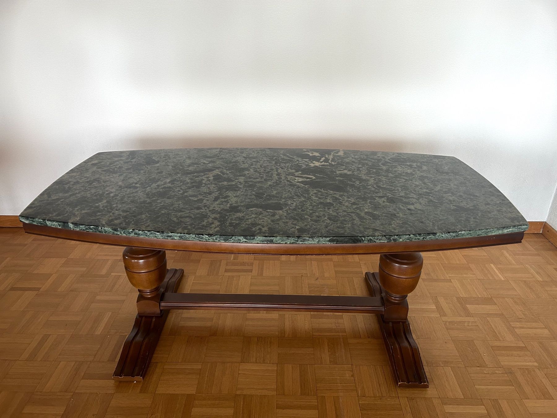 Tavoli: Couchtisch – Marmorplatte, klassisches Design – Usato da Riedholz venduto da lou_s9nj 1