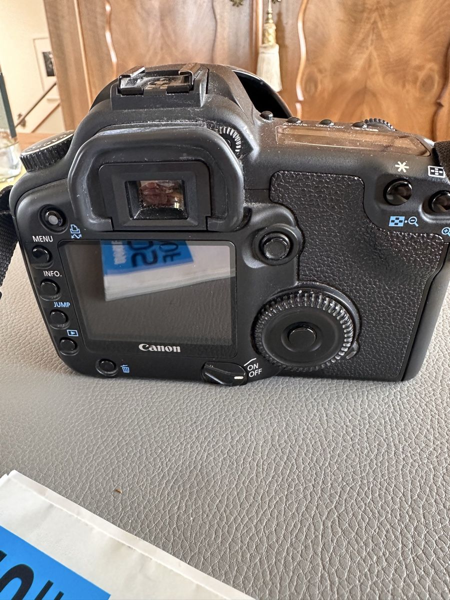 Canon Kamera: EOS 1000F Canon Kamera – Gebraucht aus Jonschwil von SalesMan2021 1