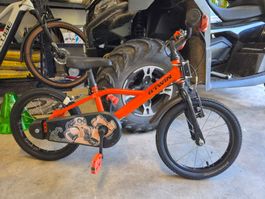Vélo enfant B'TWIN 16 pouces orange bon état